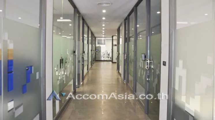  RSU Tower Serviced Office Office space  for Rent BTS Asok in Sukhumvit Bangkok
